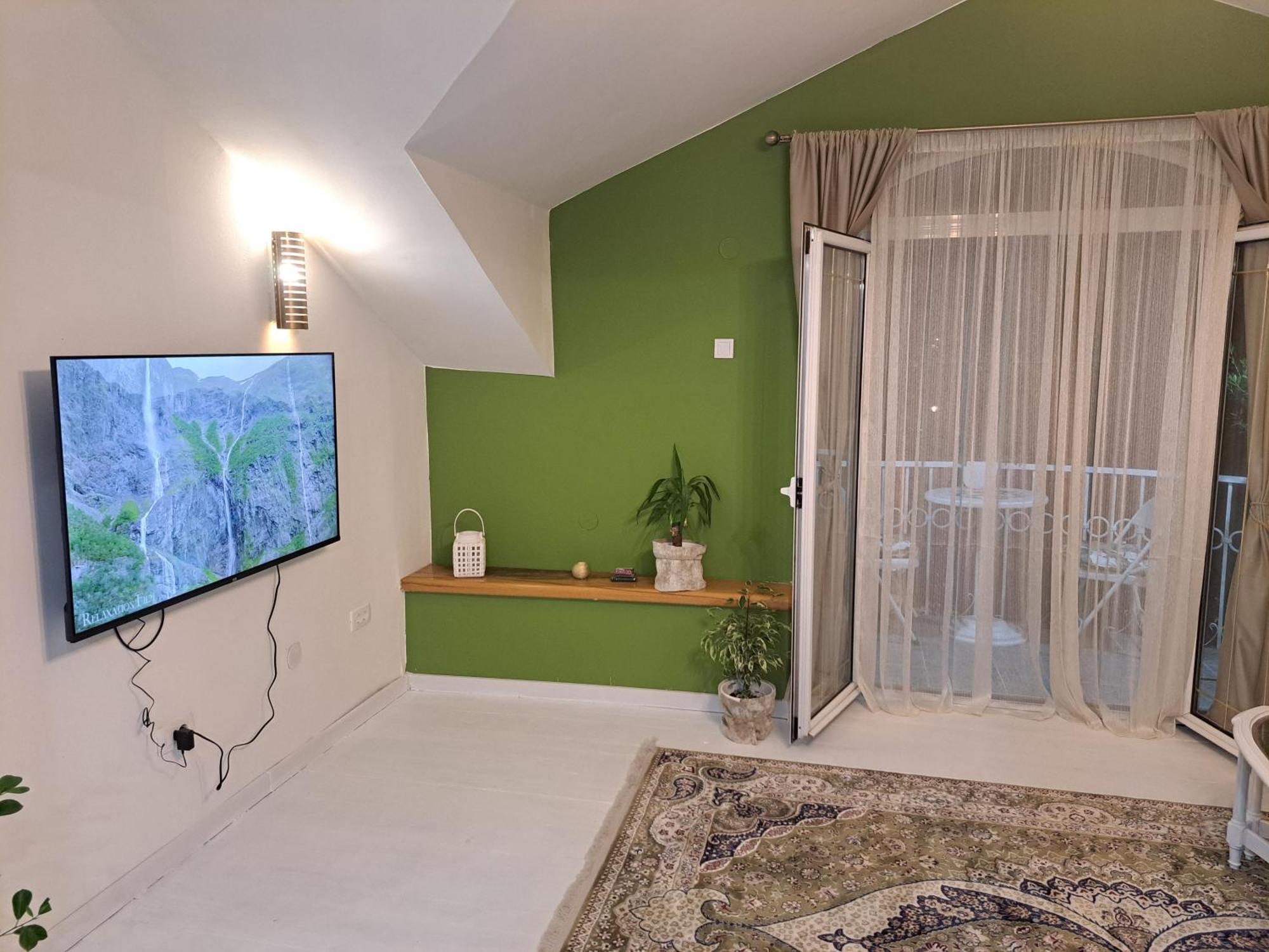 Gallery Apartment Podgorica Bagian luar foto